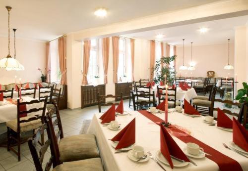 Hotel Goldener Stern อัสเชอแบร์ก ภายนอก รูปภาพ